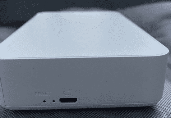 Порты для зарядки и перезагрузки фотопринтера Xprint Phone Photo Printer
